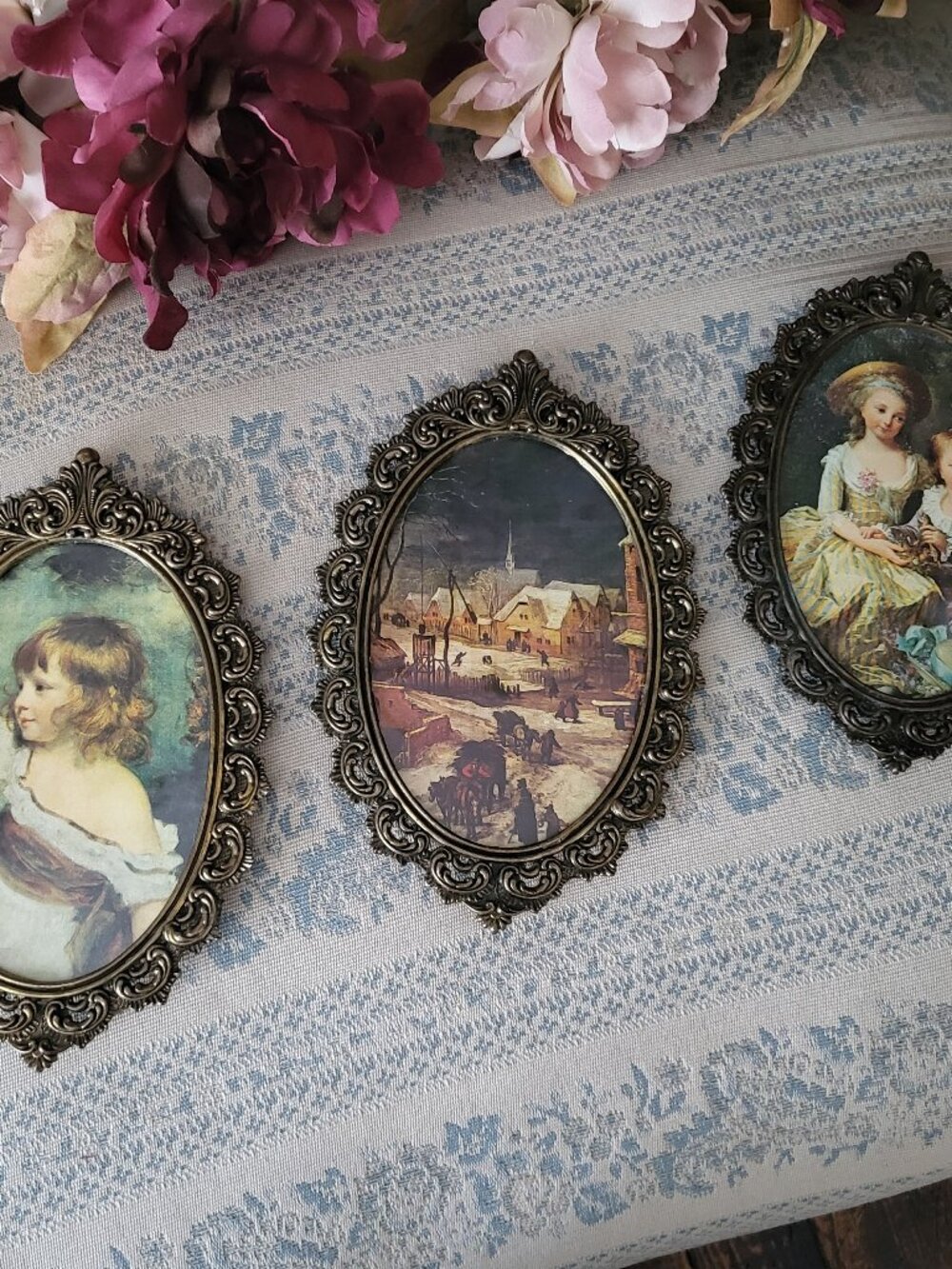 Action Industries Lot of 3 Vintage Ornate Brass Oval Frames 7" Made in Italy